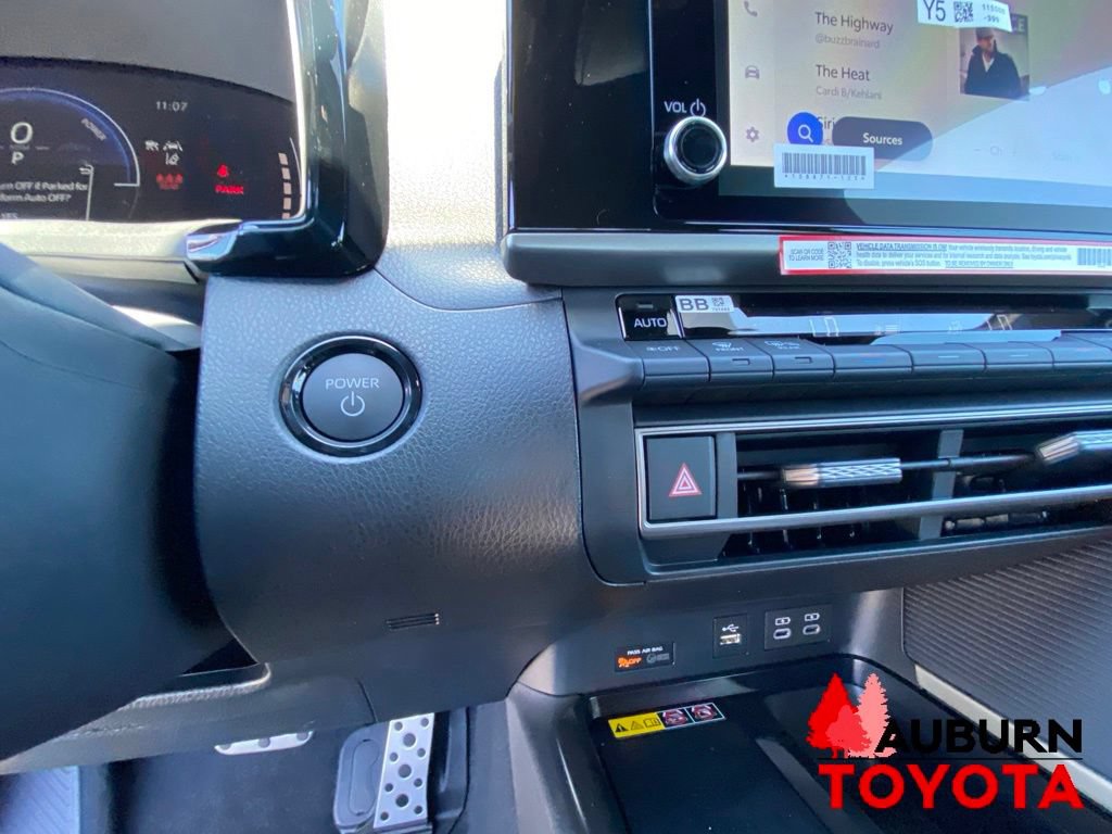 New 2026 Toyota Camry SE w/ Convenience Package FWD image 35