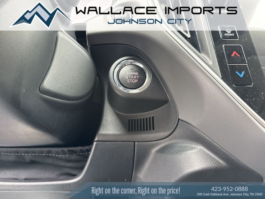 Used 2024 Subaru Crosstrek 2.0i Premium AWD/4WD image 14