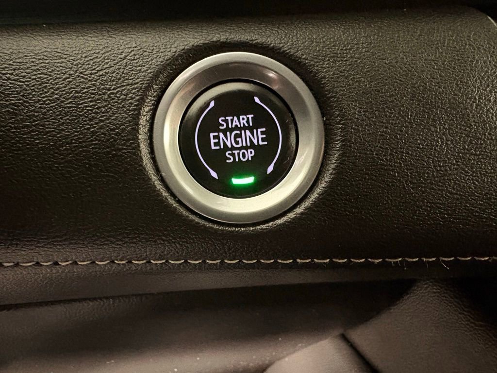 Used 2023 Cadillac Escalade Sport image 31