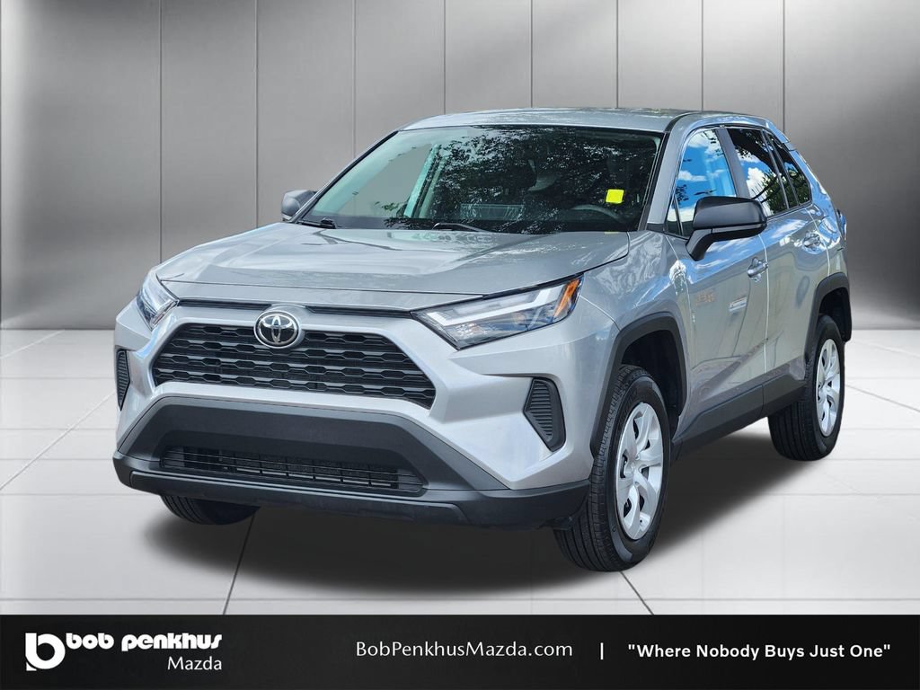 Used 2025 Toyota RAV4 LE FWD image 23