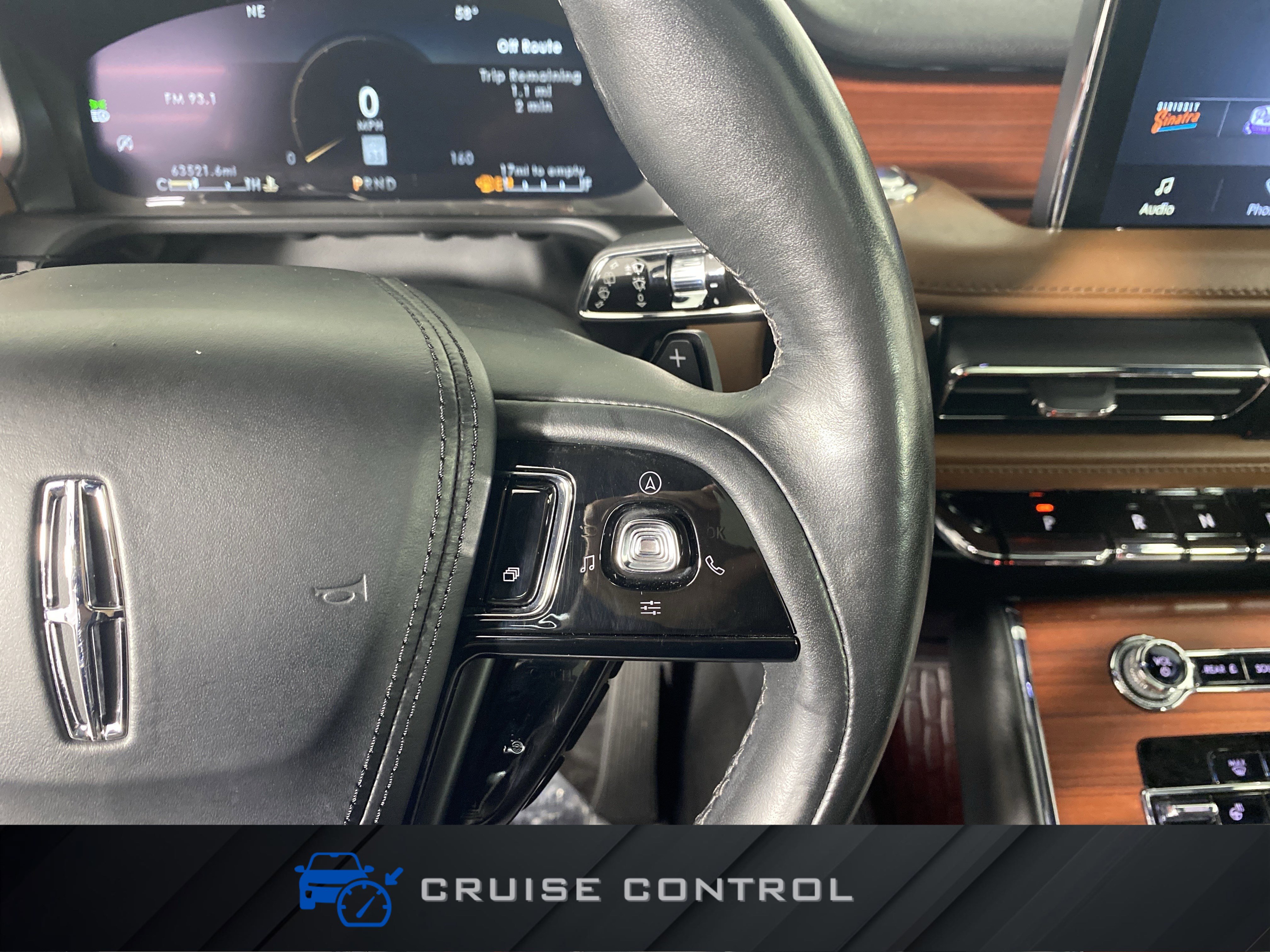 Used 2021 Lincoln Aviator Reserve w/ Equipment Group 208A image 25