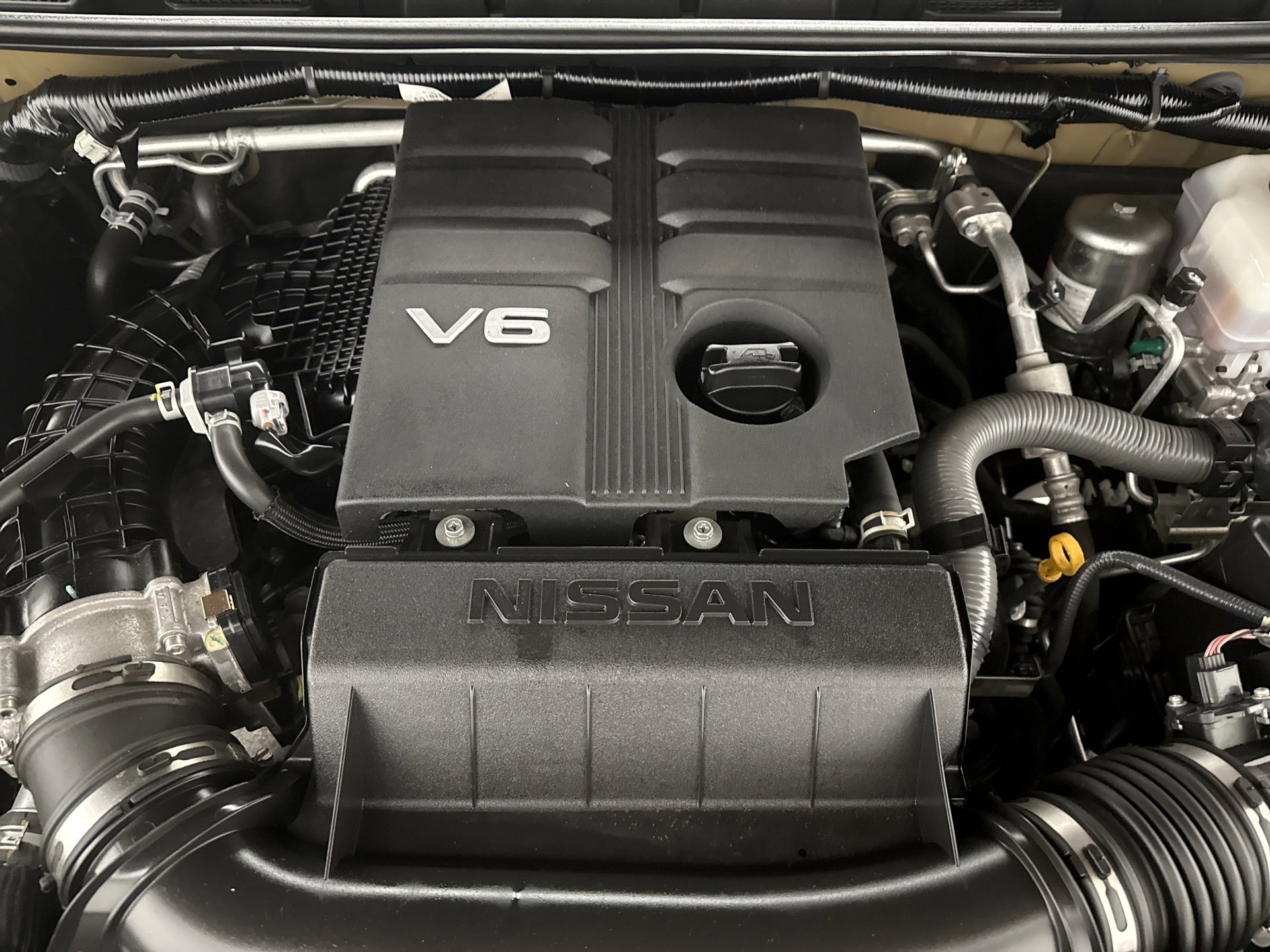 Used 2022 Nissan Frontier S AWD/4WD image 23