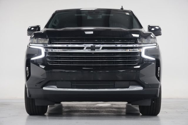 Used 2023 Chevrolet Tahoe LT w/ Luxury Package AWD/4WD image 2