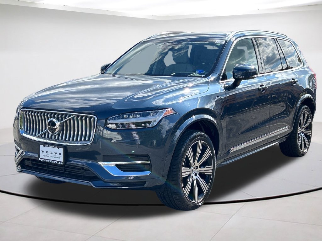 Certified 2024 Volvo XC90 T8 Ultimate w/ Lounge Package