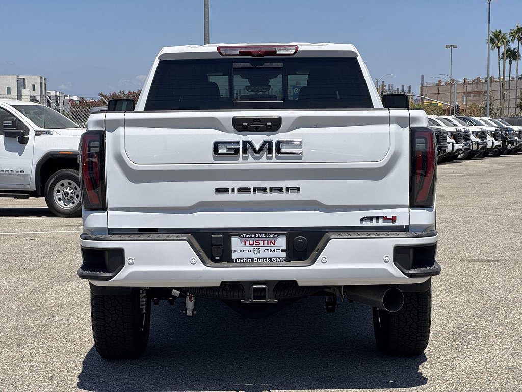 New 2026 GMC Sierra 2500 AT4 w/ AT4 Premium Plus Package AWD/4WD image 4