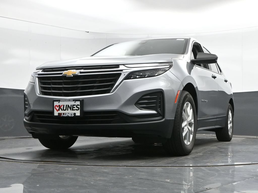 Used 2023 Chevrolet Equinox LS w/ LS Convenience Package FWD image 43