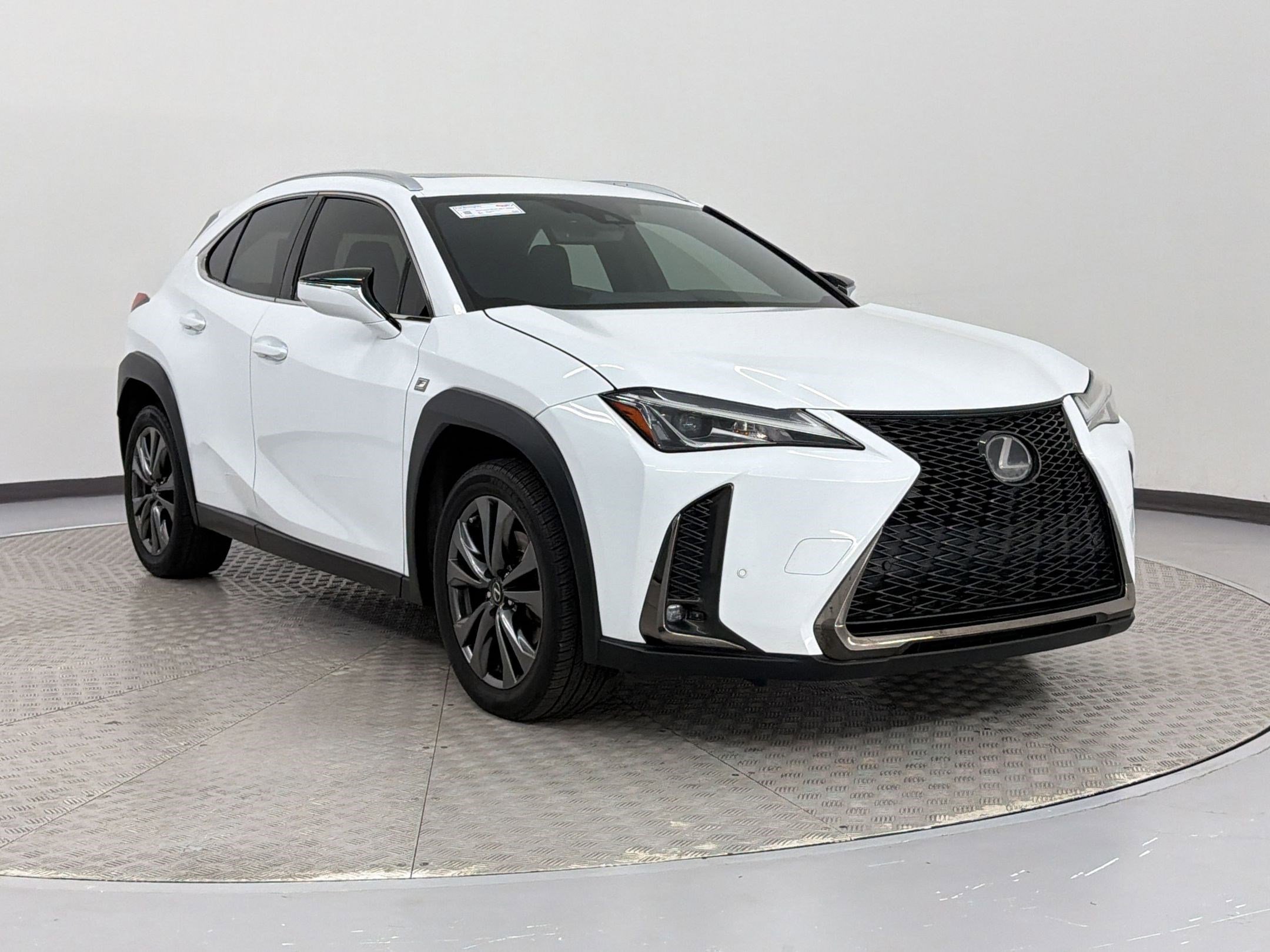 Used 2019 Lexus UX 200 F Sport w/ F Sport Premium Package image 7
