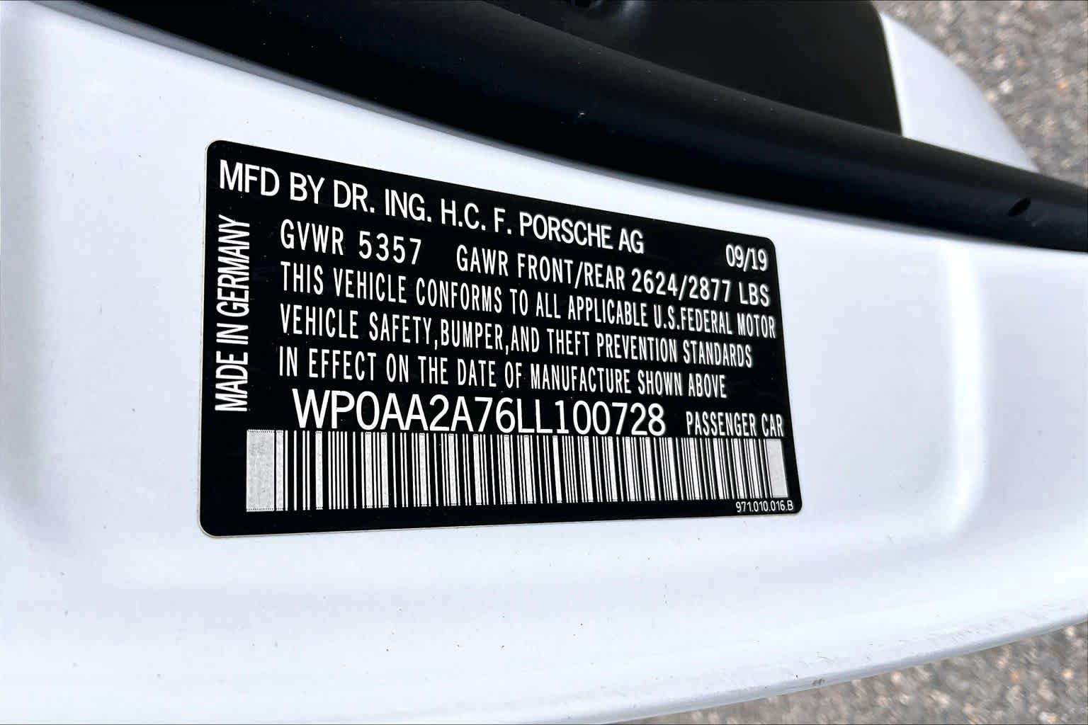 Used 2020 Porsche Panamera 4 AWD/4WD image 34