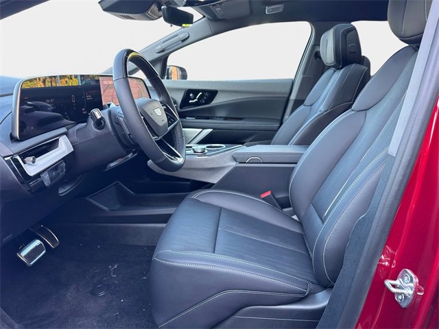 New 2025 Cadillac Optiq Sport 2 image 15