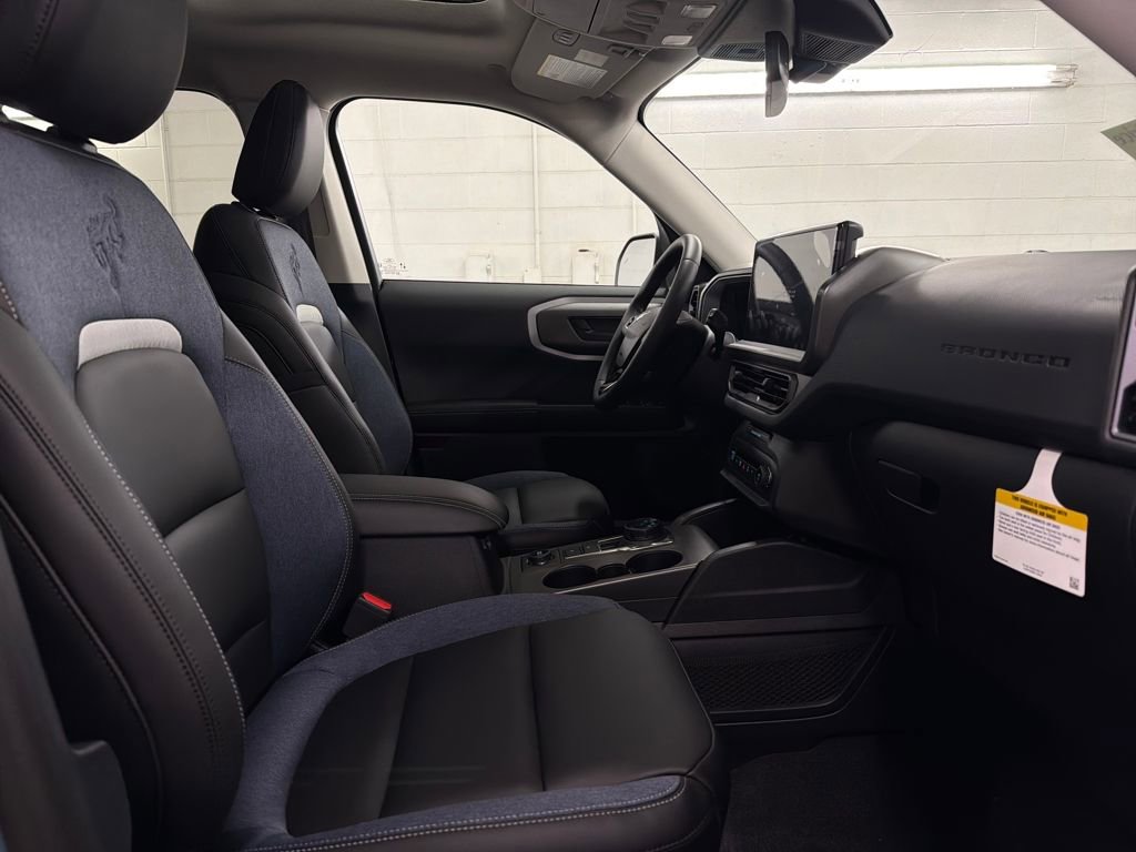 New 2025 Ford Bronco Sport Outer Banks w/ Outer Banks Tech Package+ image 29