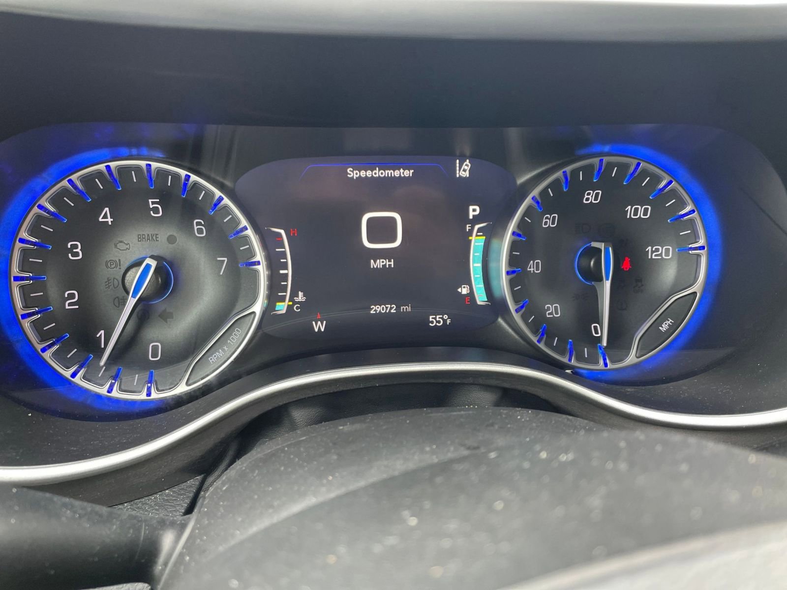 Used 2025 Chrysler Pacifica Select image 43