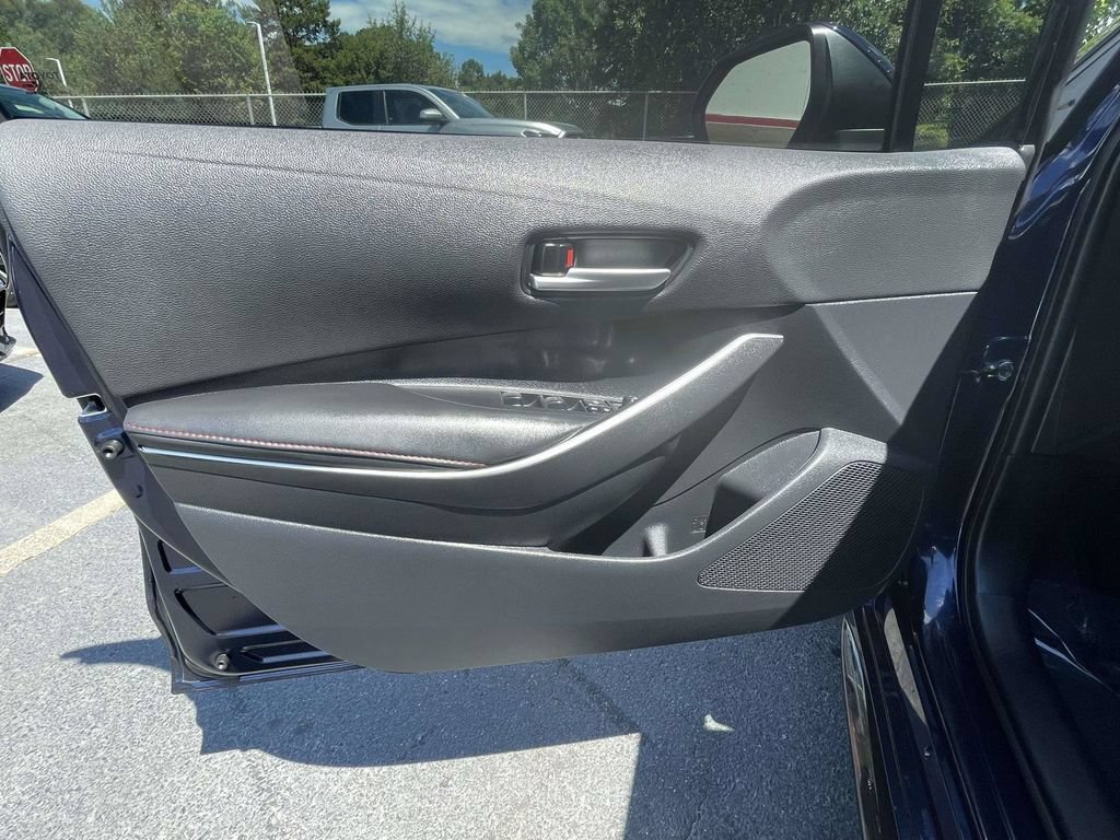 Used 2025 Toyota Corolla SE FWD image 22