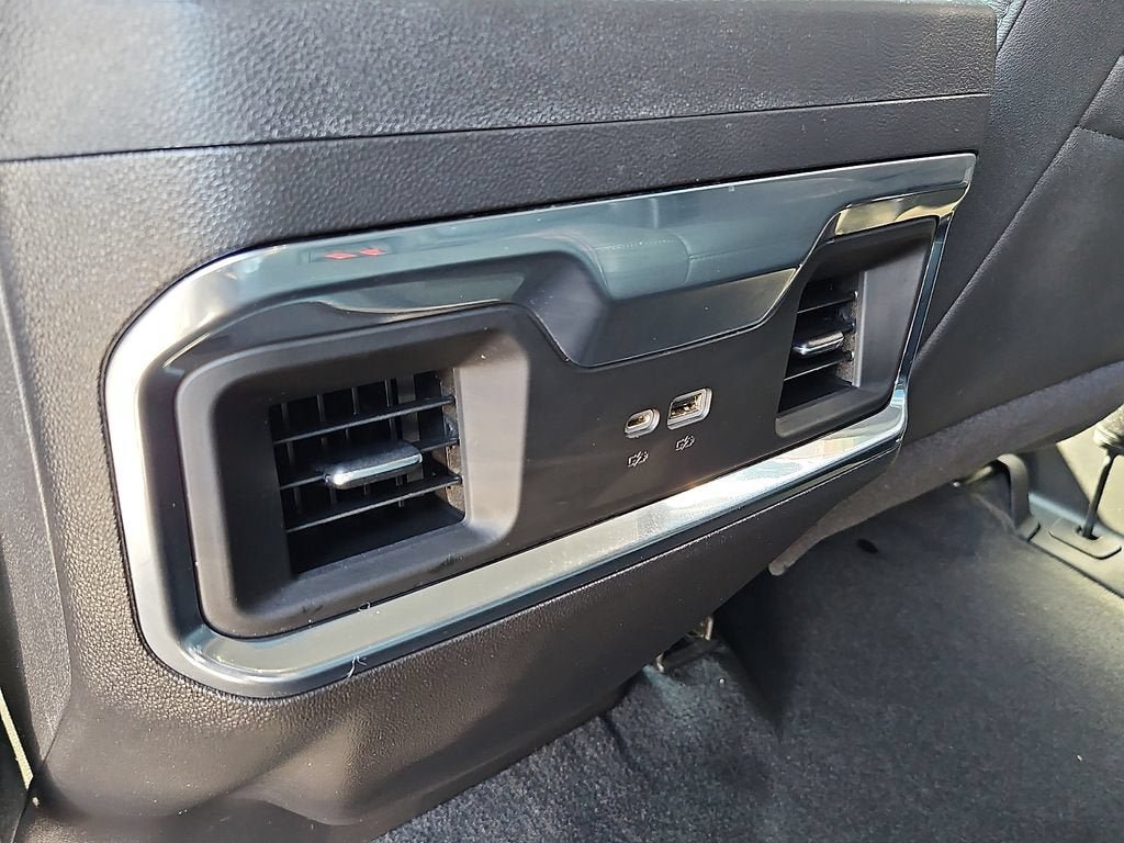 Used 2023 Chevrolet Silverado 1500 LTZ AWD/4WD image 27