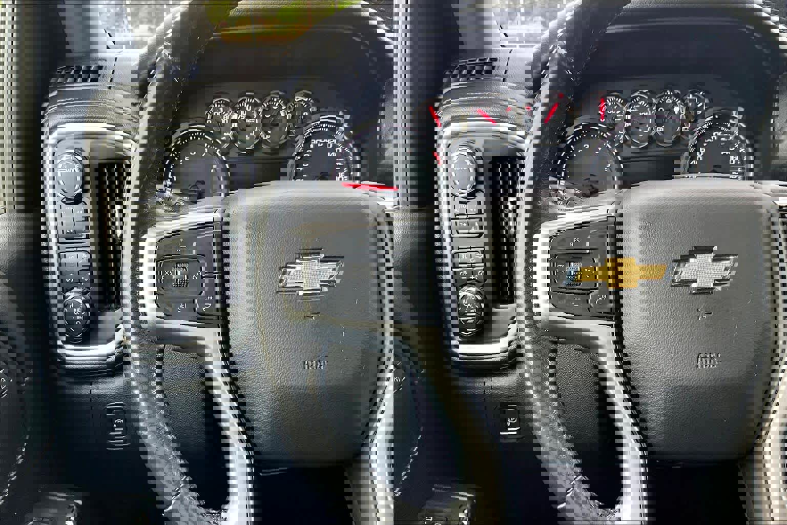 Used 2020 Chevrolet Silverado 2500 LT w/ True North Edition image 24