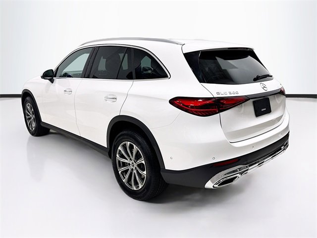 Used 2025 Mercedes-Benz GLC 300 4MATIC image 7