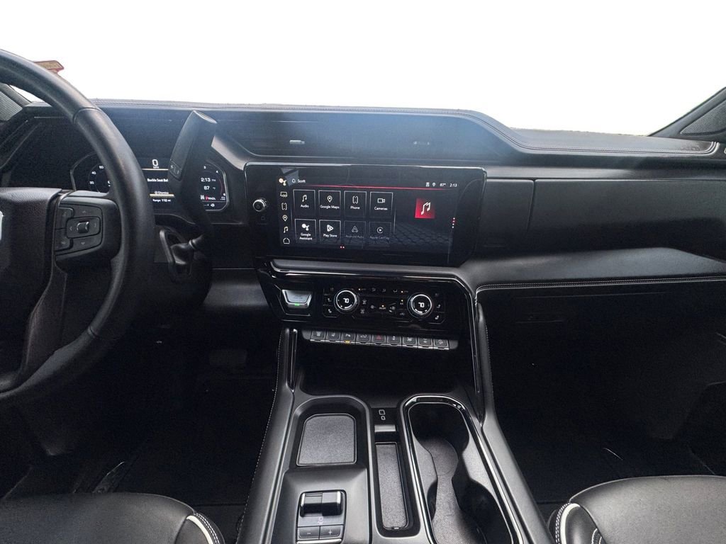 Used 2024 GMC Sierra 2500 AT4X image 13