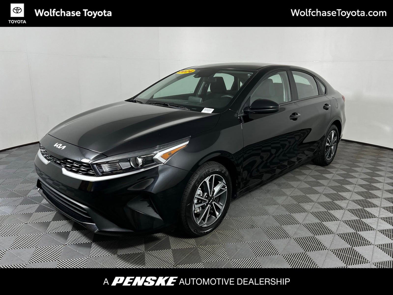 Used 2024 Kia Forte LXS