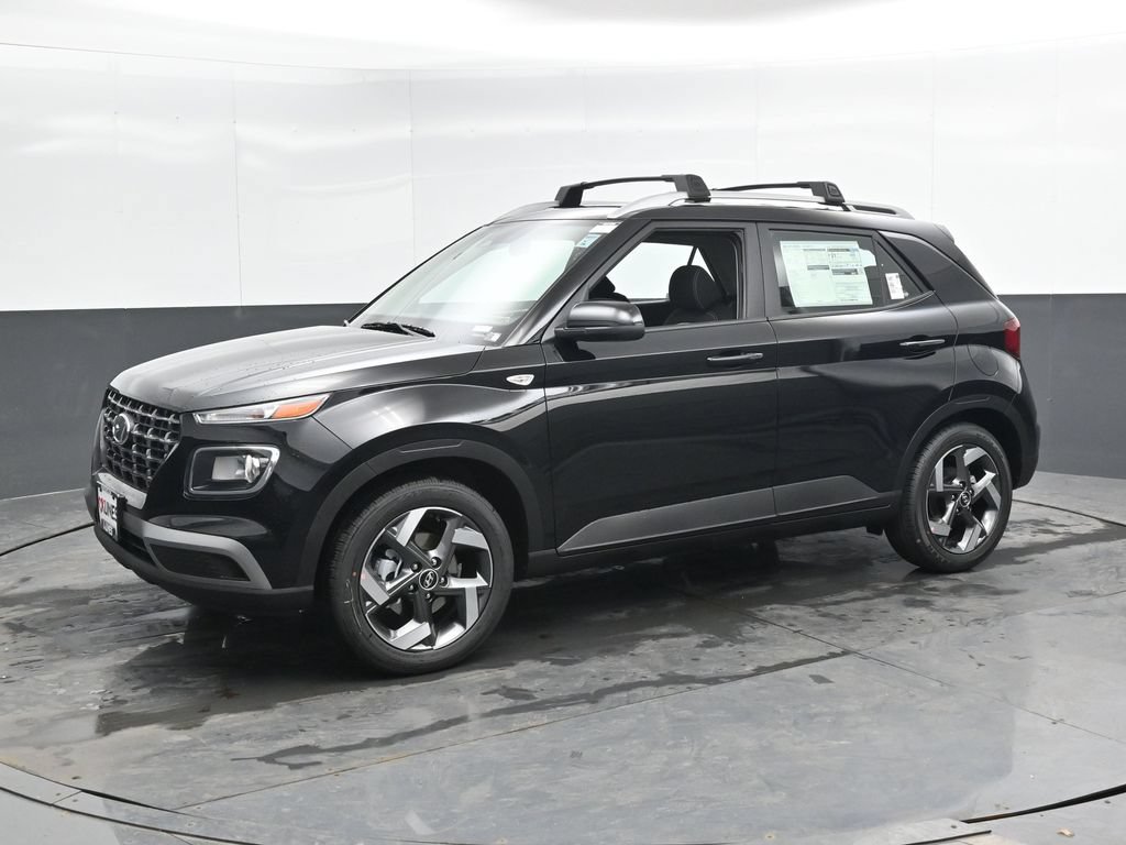 New 2026 Hyundai Venue SEL FWD image 7