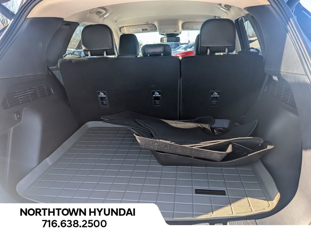 Used 2020 Ford Escape Titanium image 34