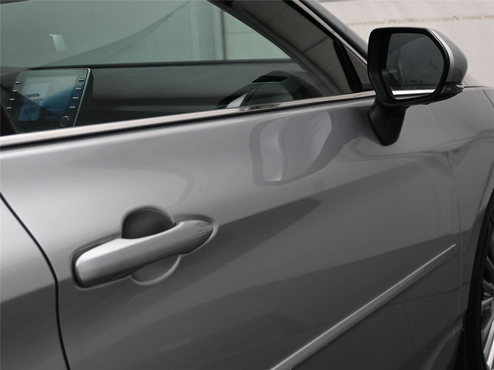 Used 2021 Toyota Avalon Limited w/ Advanced Safety Package image 14