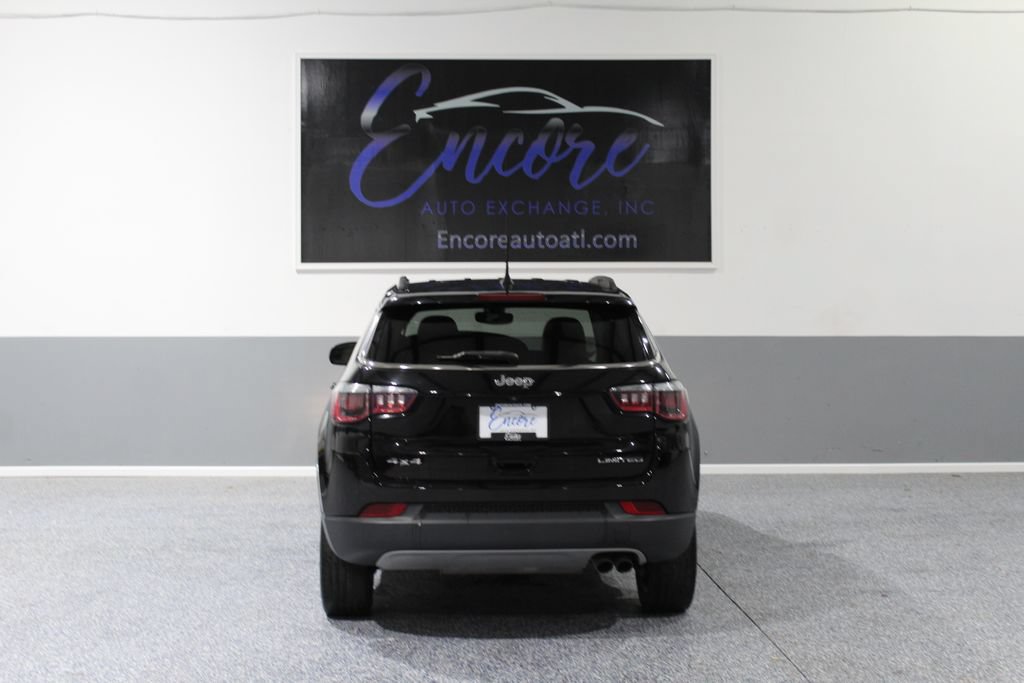 Used 2018 Jeep Compass Limited w/ Navigation Group AWD/4WD image 4