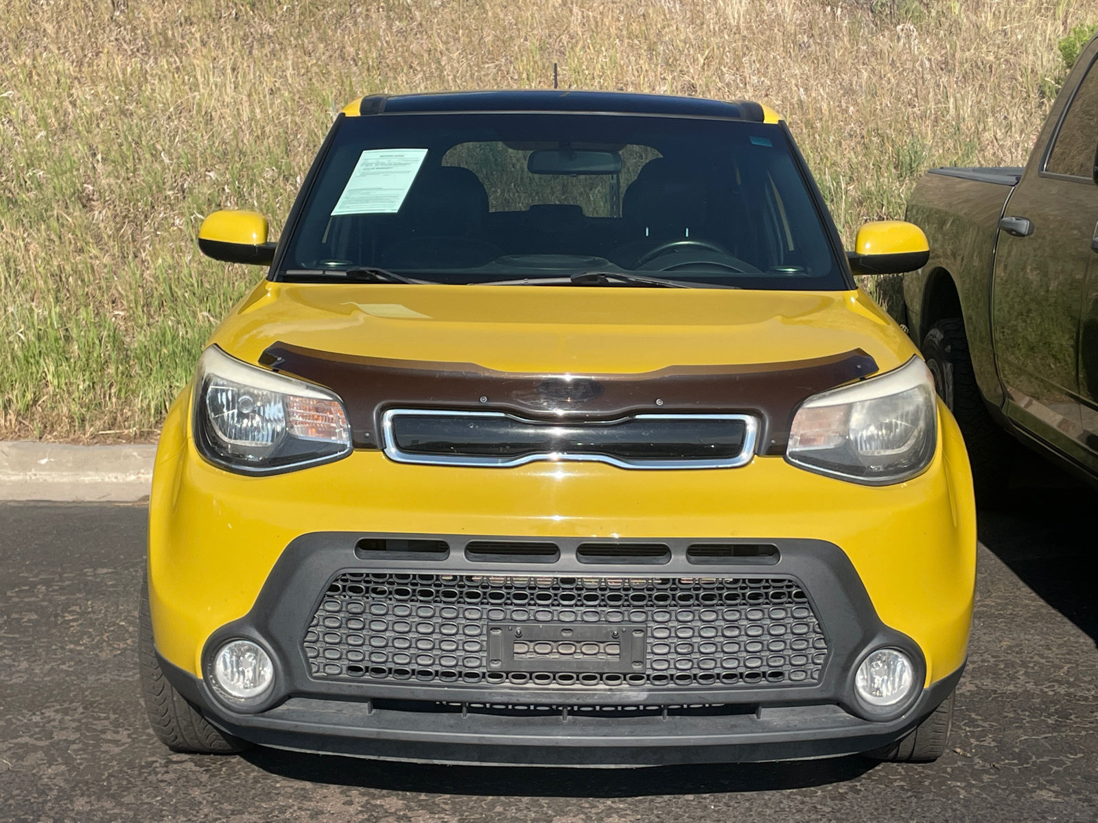 Used 2015 Kia Soul + w/ Primo Package FWD image 2