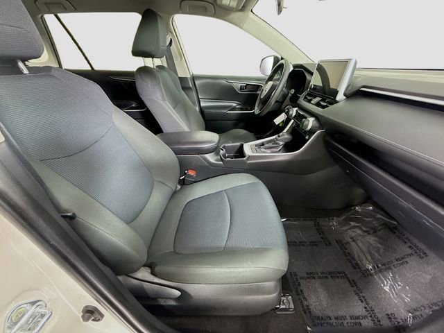 Certified 2023 Toyota RAV4 LE image 26