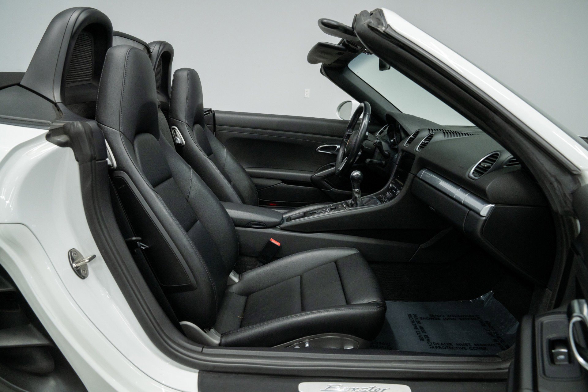 Used 2017 Porsche 718 Boxster image 29