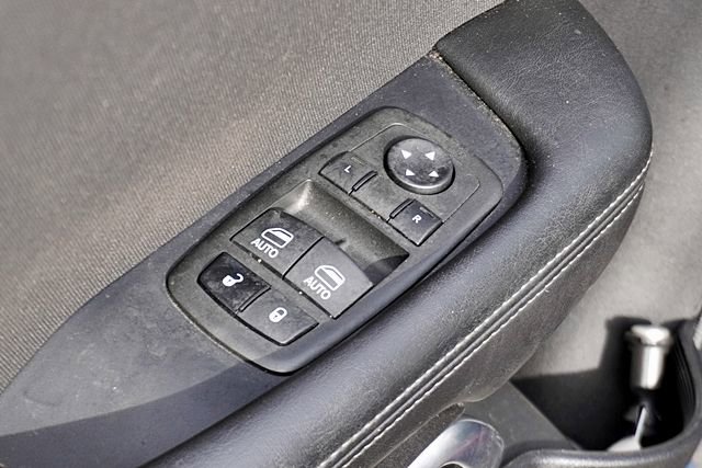 Used 2022 Dodge Challenger SXT w/ Blacktop Package image 18