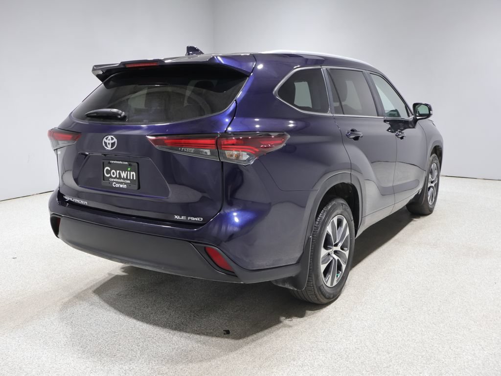 Certified 2024 Toyota Highlander XLE AWD/4WD video 2