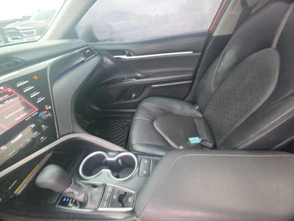 Used 2019 Toyota Camry XSE FWD image 24