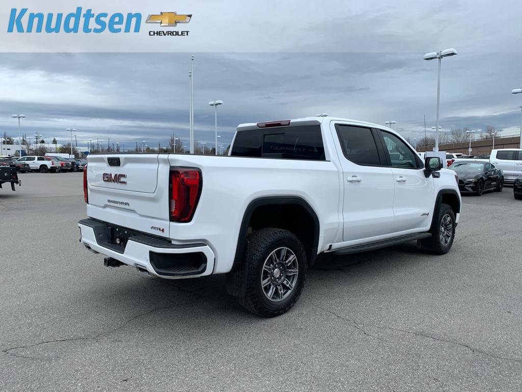 Used 2024 GMC Sierra 1500 AT4 w/ AT4 Preferred Package image 7