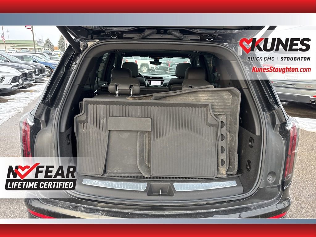 Used 2024 Cadillac XT6 Sport w/ Technology Package image 42