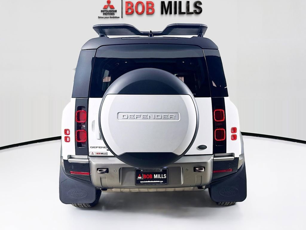 Used 2021 Land Rover Defender 110 X-Dynamic SE AWD/4WD image 6