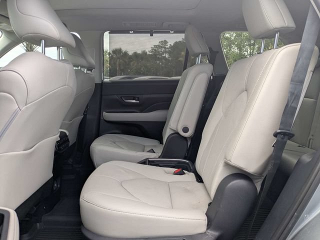 Used 2026 Toyota Grand Highlander AWD Hybrid image 11
