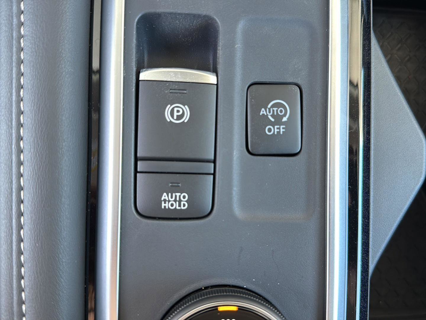 New 2026 Nissan Pathfinder SL AWD/4WD image 31