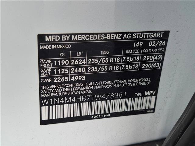 Used 2026 Mercedes-Benz GLB 250 4MATIC image 16
