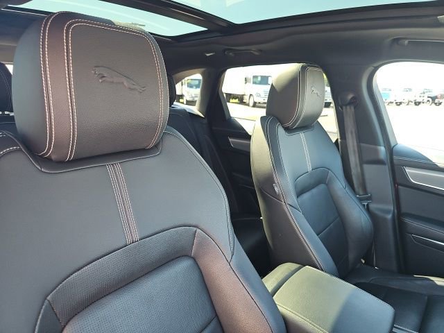 Used 2024 Jaguar F-PACE R-Dynamic S AWD/4WD image 29