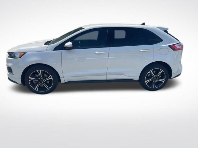 Used 2023 Ford Edge ST image 4