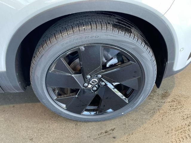 New 2026 Volvo XC40 B5 Ultra w/ Protection Package Premier AWD/4WD image 11