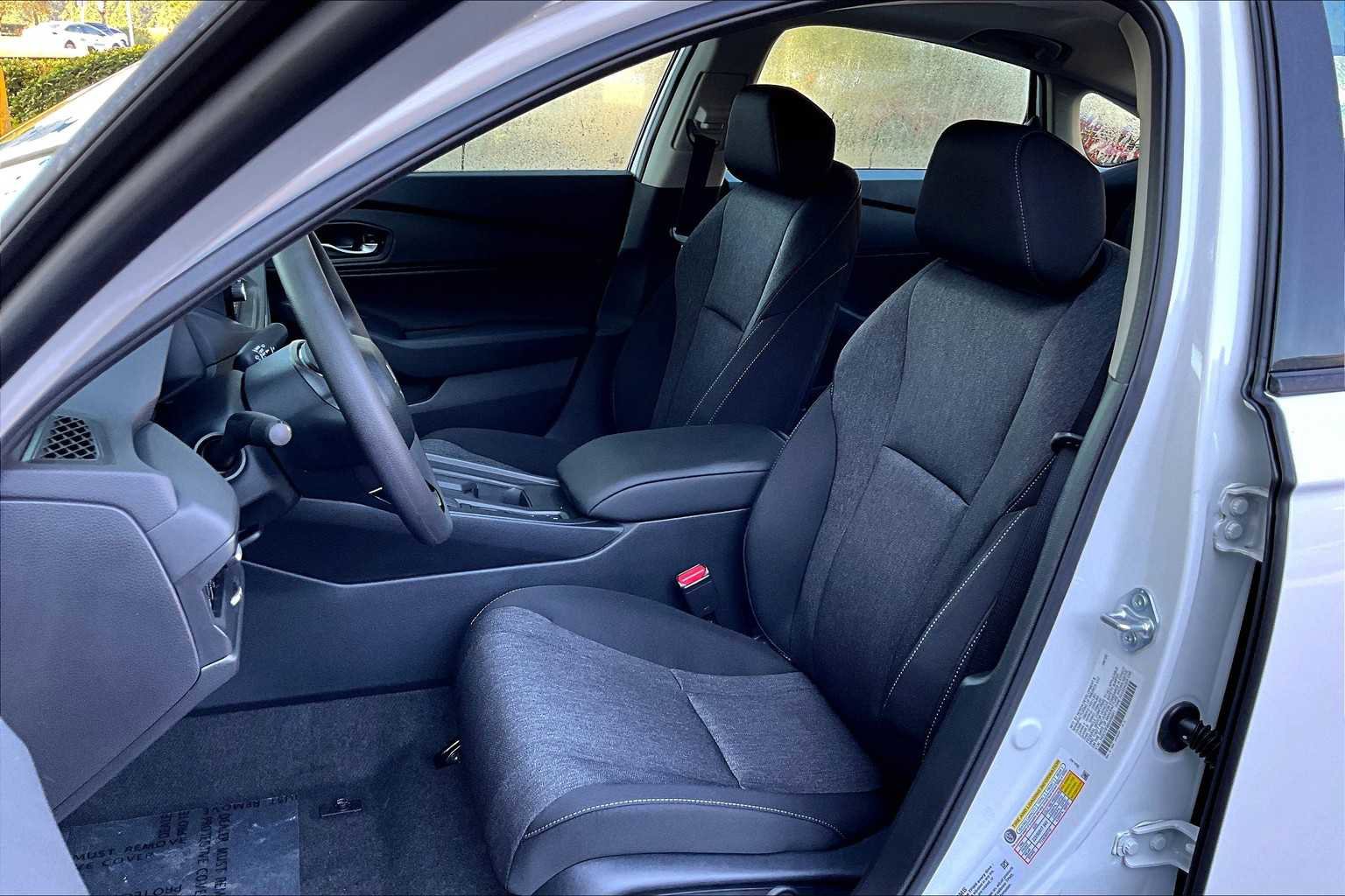 New 2025 Honda Accord SE image 15