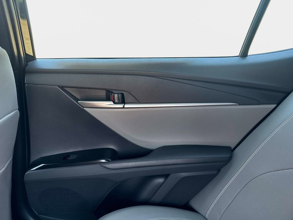 New 2026 Toyota Camry SE image 12