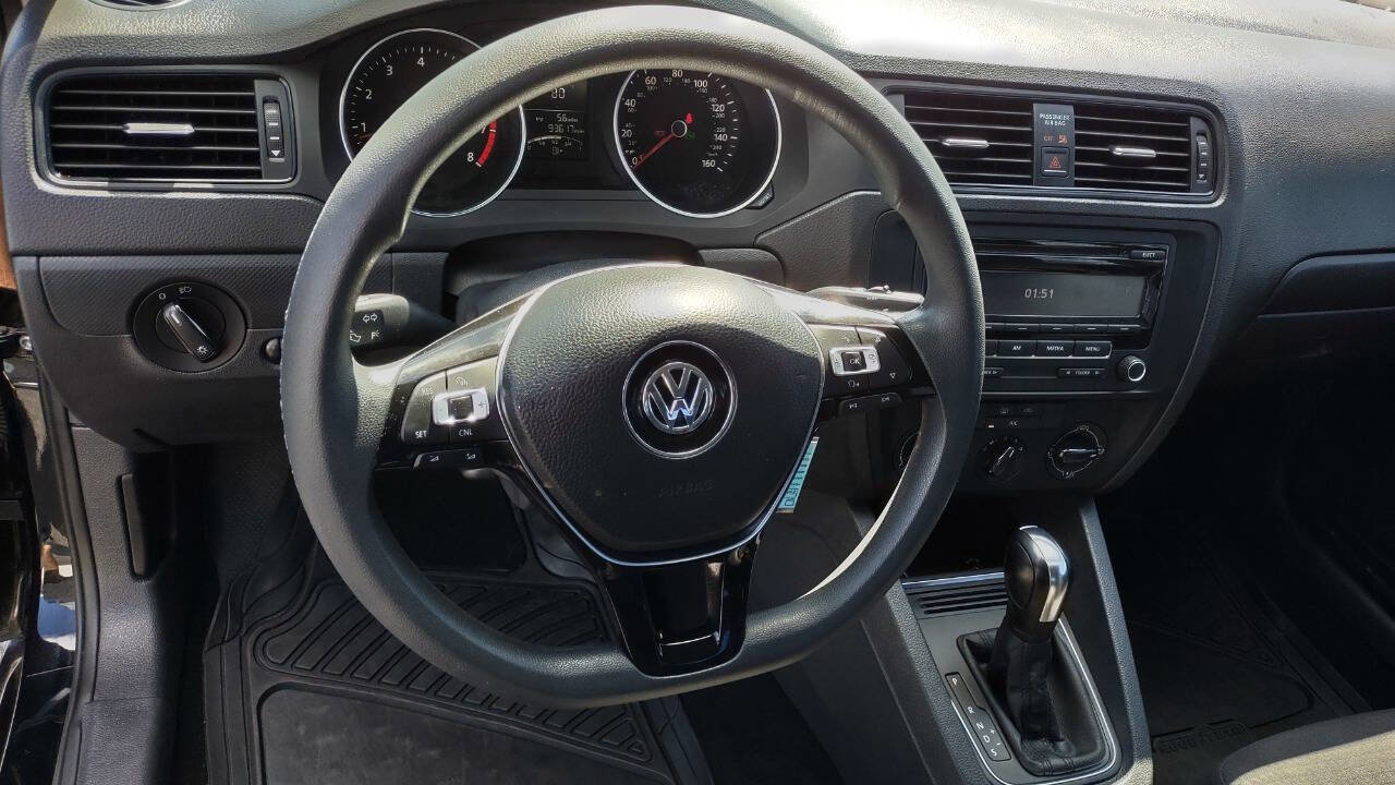 Used 2015 Volkswagen Jetta S image 13