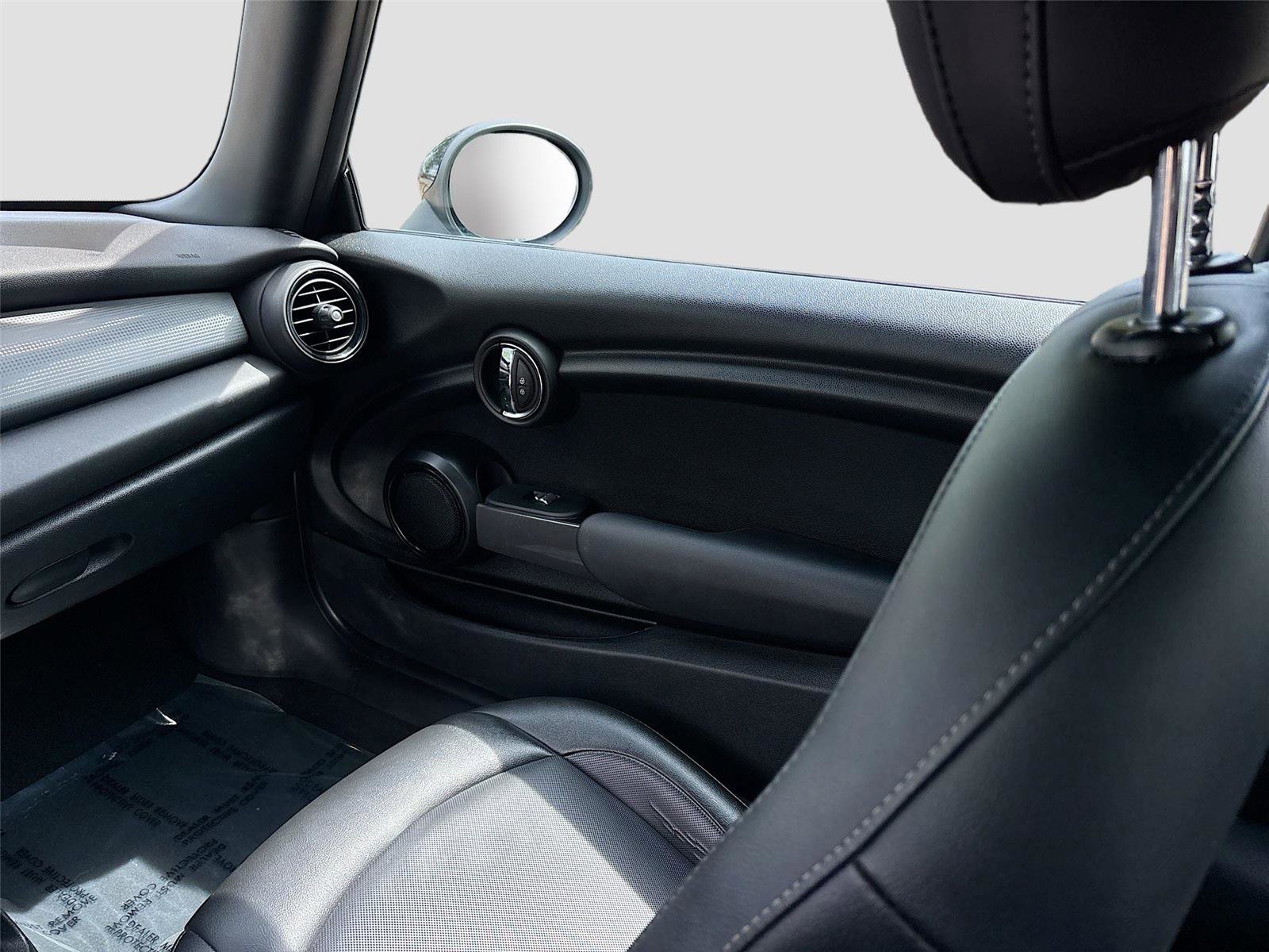 Used 2019 MINI Cooper 2-Door Hardtop FWD image 24