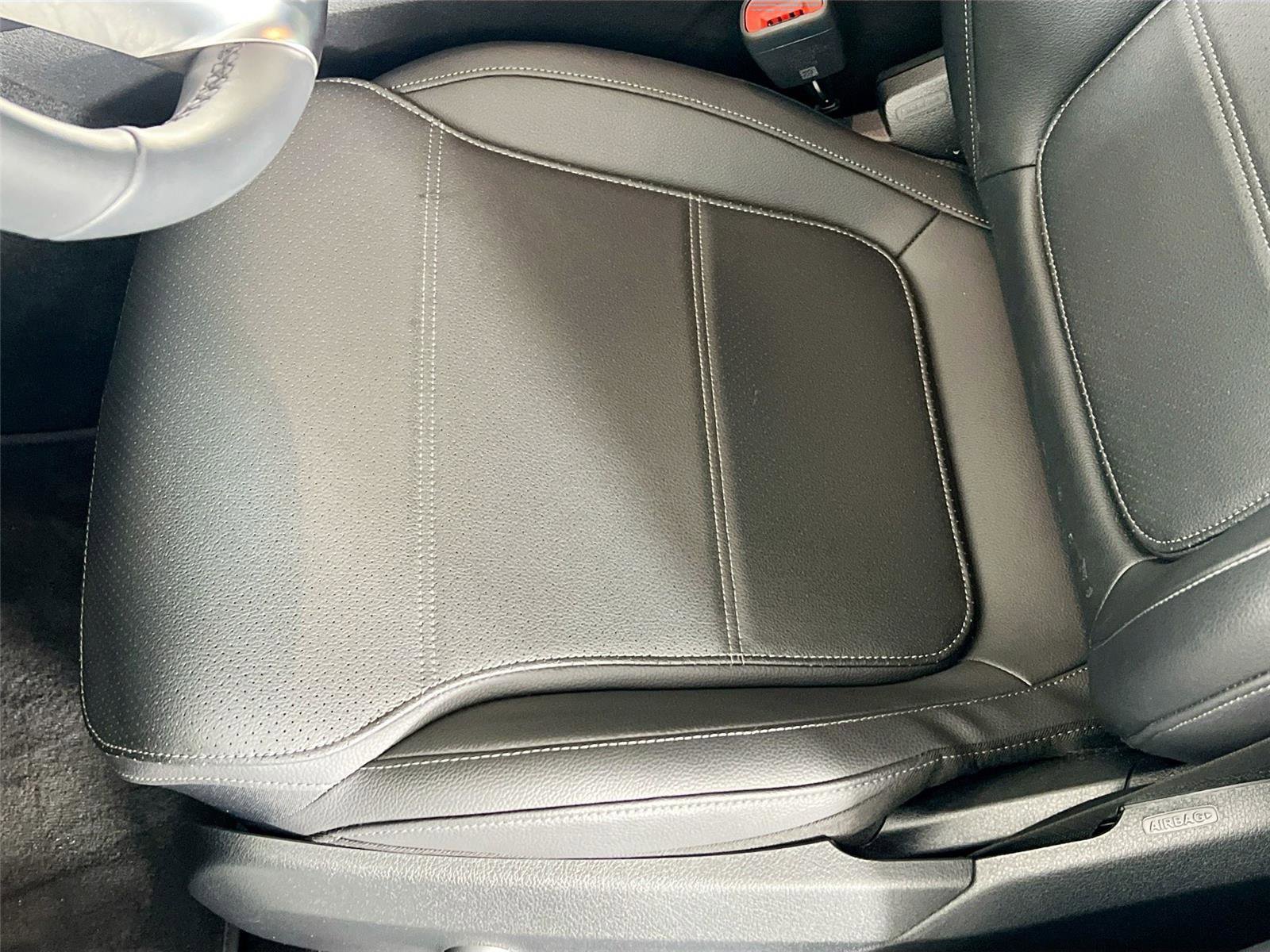 Certified 2026 Mercedes-Benz GLC 300 4MATIC image 19