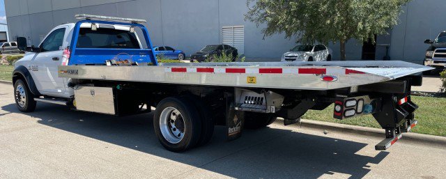 Used 2015 RAM 5500 SLT w/ Quick Order Package 29G SLT image 4