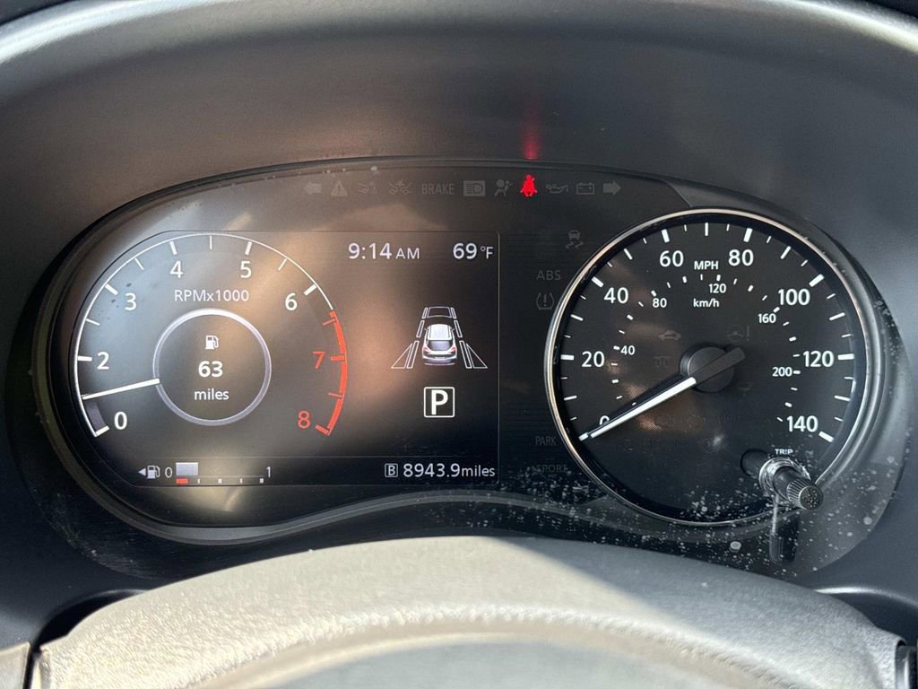 Used 2024 Nissan Kicks SR FWD image 13