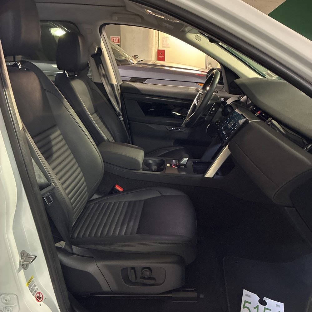Used 2024 Land Rover Discovery Sport S image 10