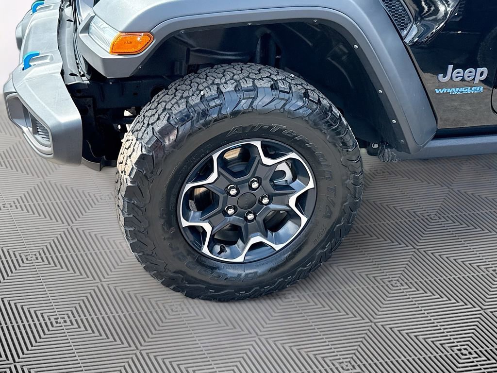 Used 2022 Jeep Wrangler Unlimited Rubicon 4xe w/ Cold Weather Group image 34