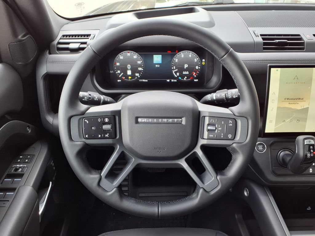 New 2026 Land Rover Defender 110 X-Dynamic SE AWD/4WD image 16